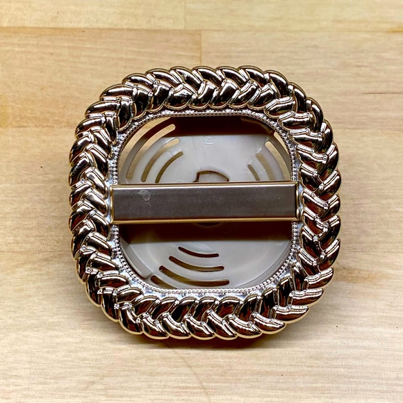 BBW Car Vent Clip